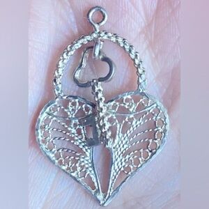 Sabrina Necklace Vintage Sterling Silver “Key to my Heart” filigree pendant